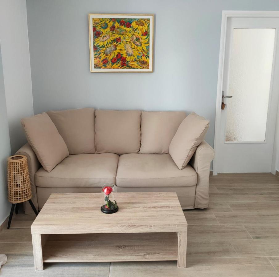 Sea & Chess Apt Rental Ханя Екстериор снимка